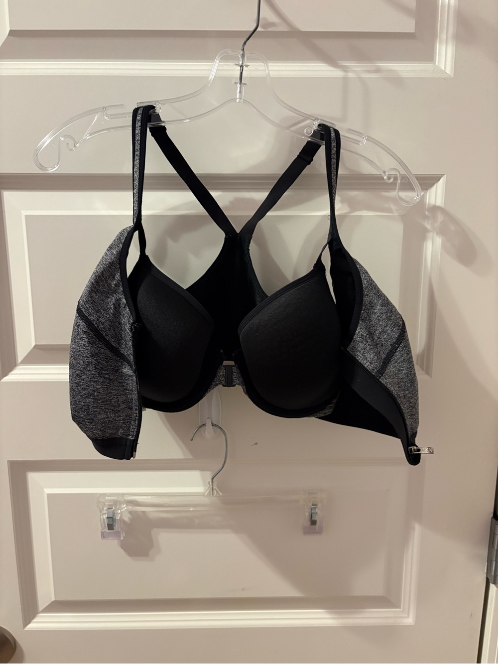 VS Sport Knockout High-Impact Front-Zip Sports Bra - Heather Gray - Picture 3 of 3